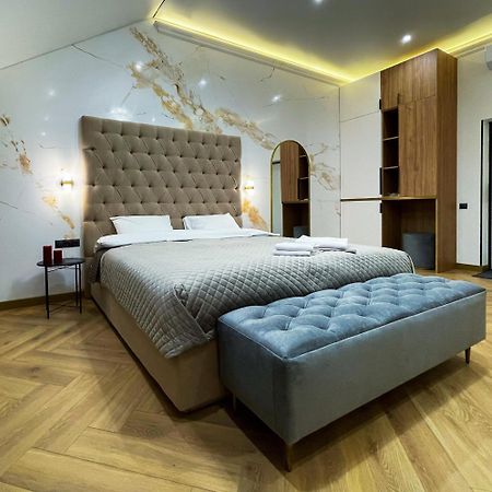 Myfreedom Lux Апартаменти Центр Вул Євгена Чикаленка 33 М Хрещатик Kiew Exterior foto