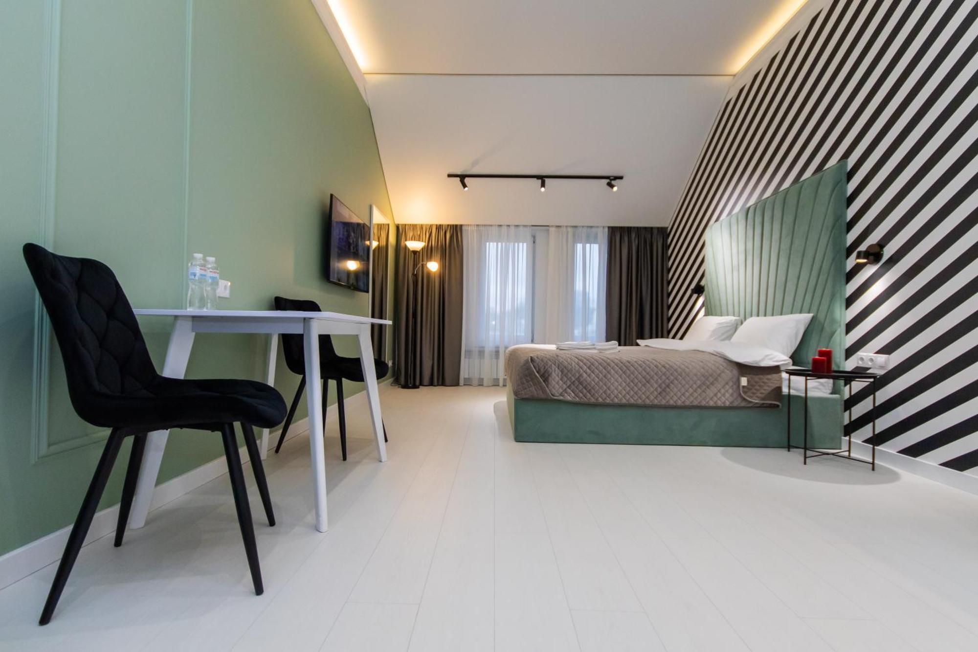 Myfreedom Lux Апартаменти Центр Вул Євгена Чикаленка 33 М Хрещатик Kiew Exterior foto