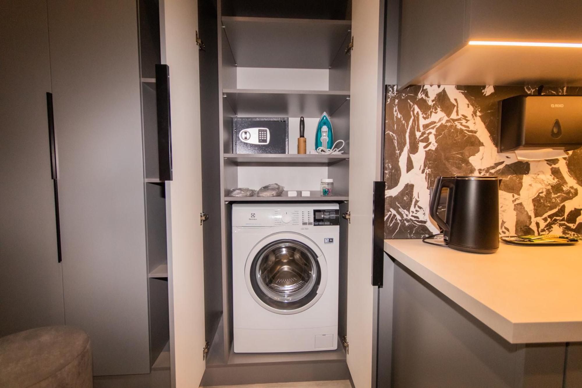Myfreedom Lux Апартаменти Центр Вул Євгена Чикаленка 33 М Хрещатик Kiew Zimmer foto
