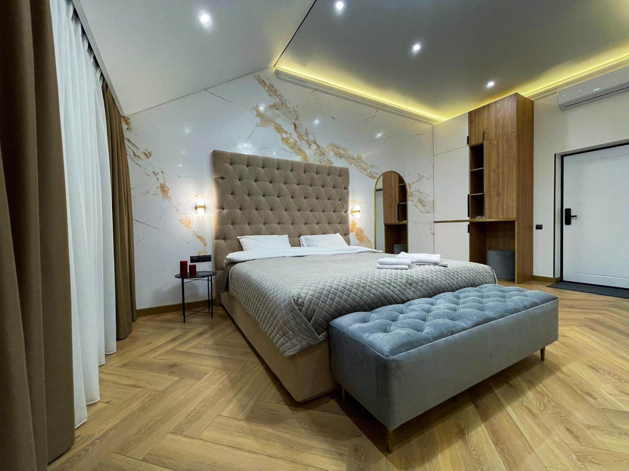 Myfreedom Lux Апартаменти Центр Вул Євгена Чикаленка 33 М Хрещатик Kiew Zimmer foto